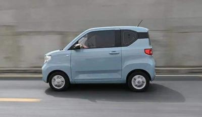 五菱宏光miniev报价及图片 2021款宏光miniev仅售3万(车身长达2.9米)