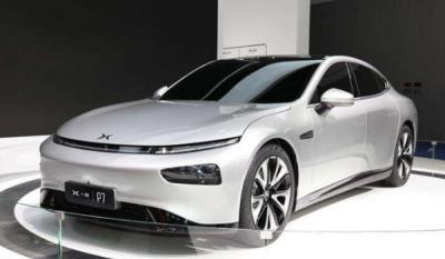 小鹏汽车2021款最新款价格 共三款车型(小鹏p7落地价22万)