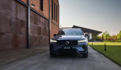 沃尔沃xc60报价及图片，最新2023款报价37万起